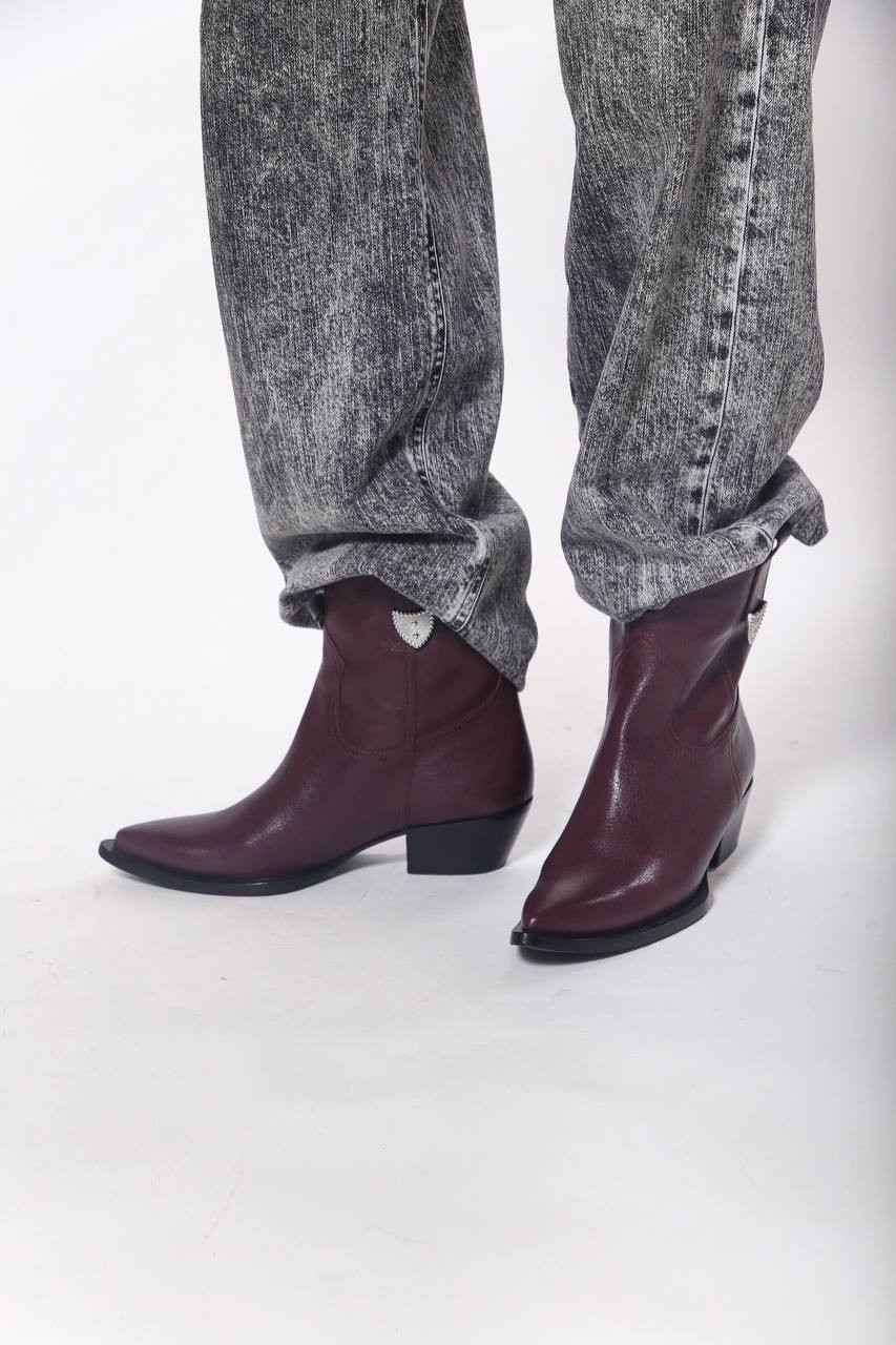 Image 7 Babe Pay Pls Paris purple leather boots with metal details PARISBOTTALINO