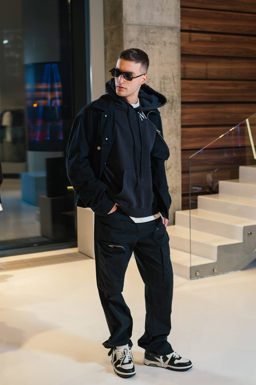 Image 6 Maison Margiela MM6 Black hoodie with contrast logo print SH0GU0026M25012