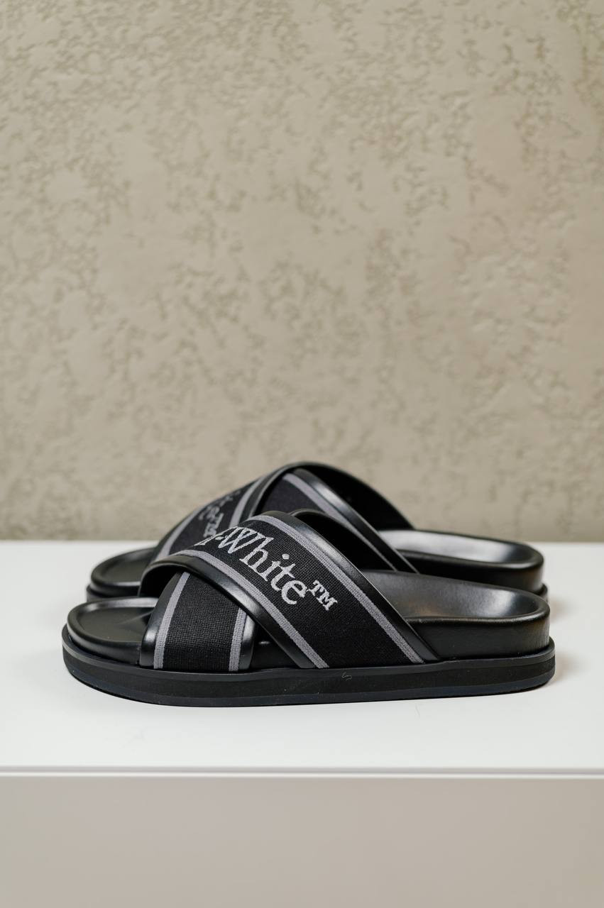 Image 6 Off-White Criss logo flip flops in black leather OWIT003C99LEA001