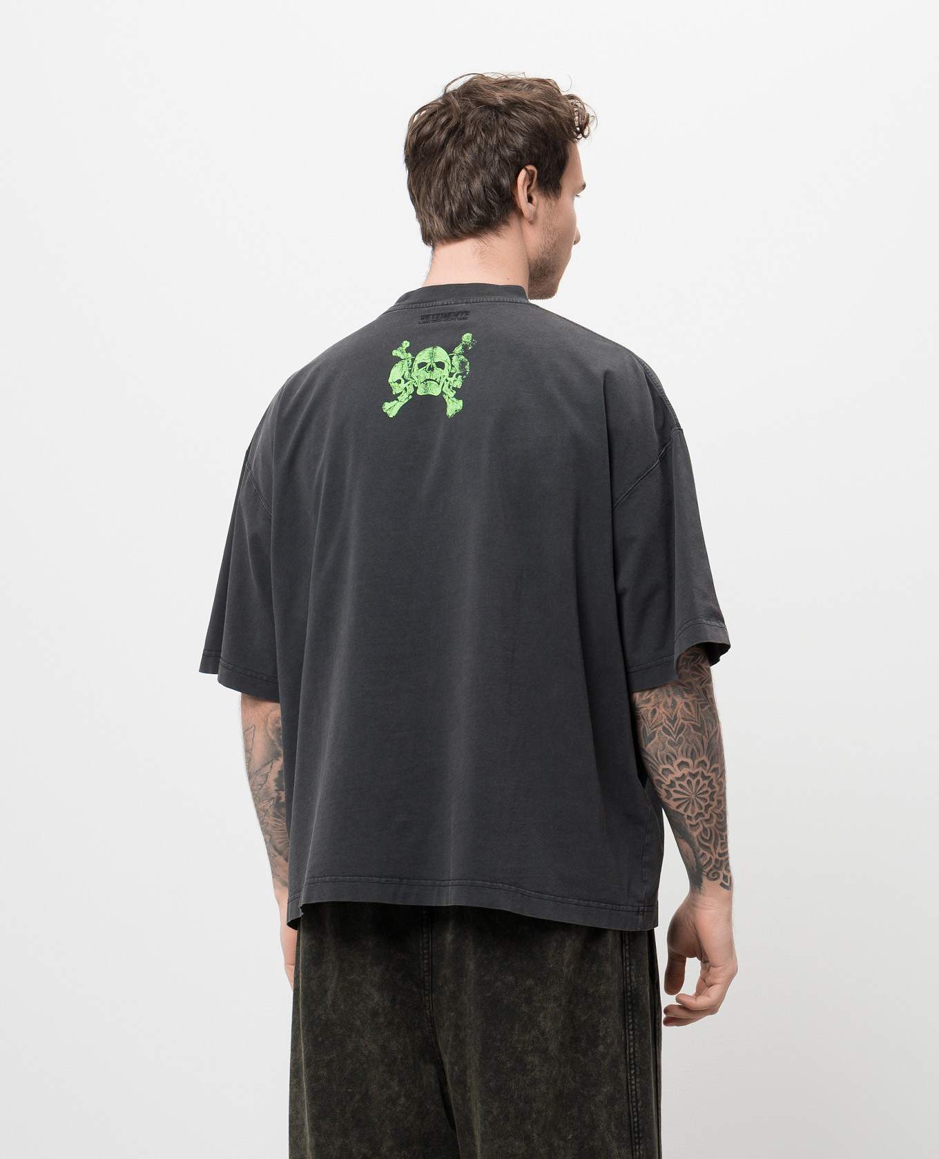 Image 4 Vetements Gray T-shirt with print UA66TR675B