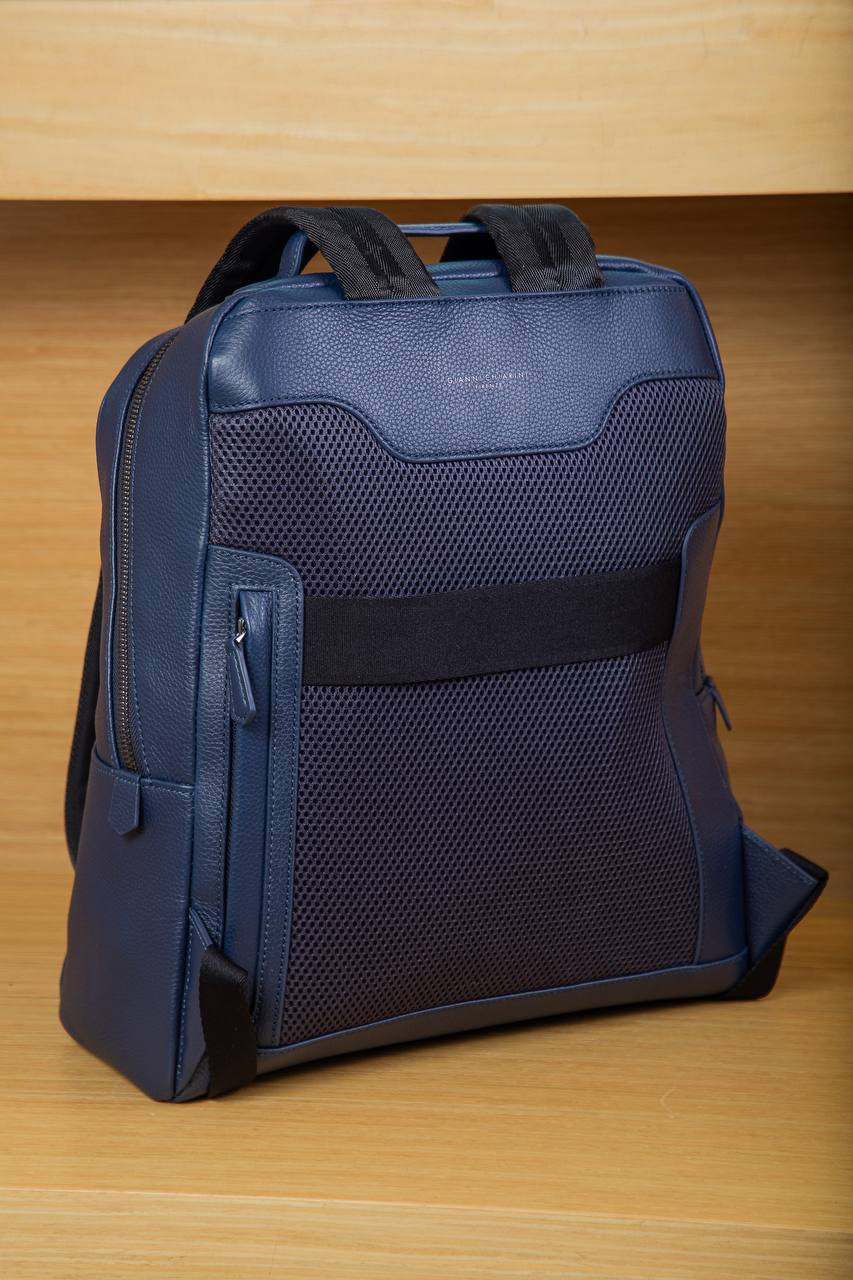 Image 5 Gianni Chiarini Florence blue leather backpack with logo ZNUB178131GRNCRV