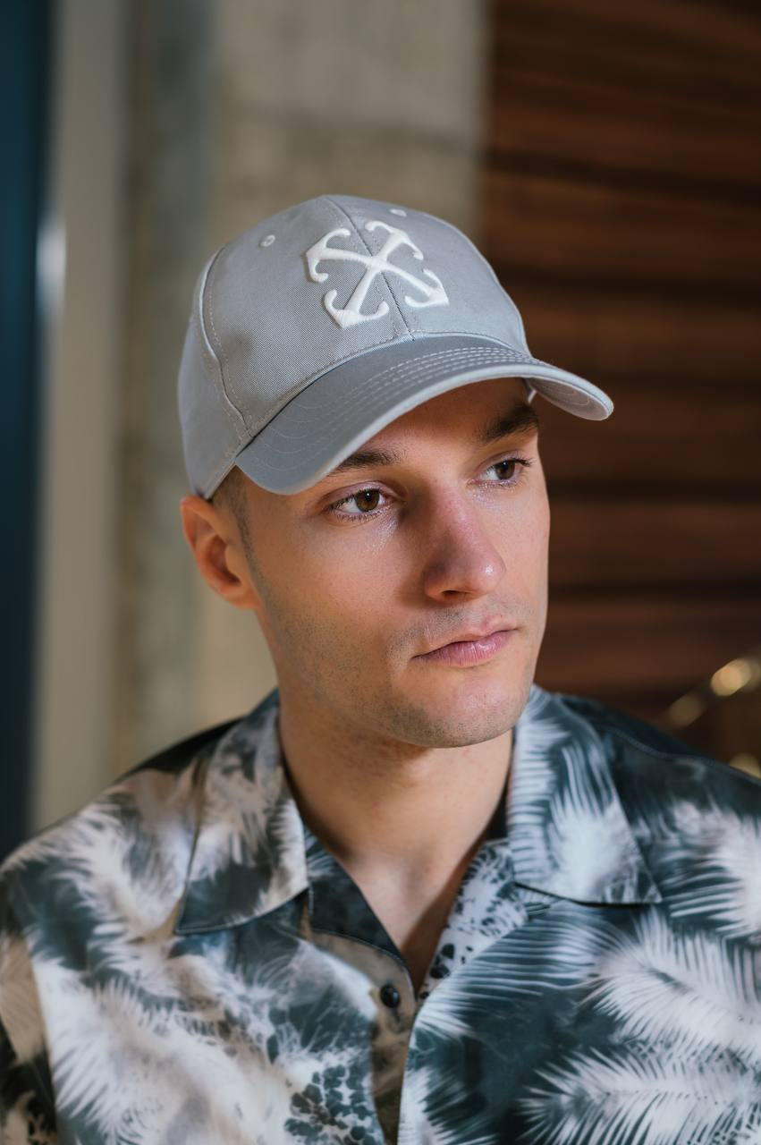 Image 7 Off-White Gray cap with monogram logo OWLB044S24FAB005