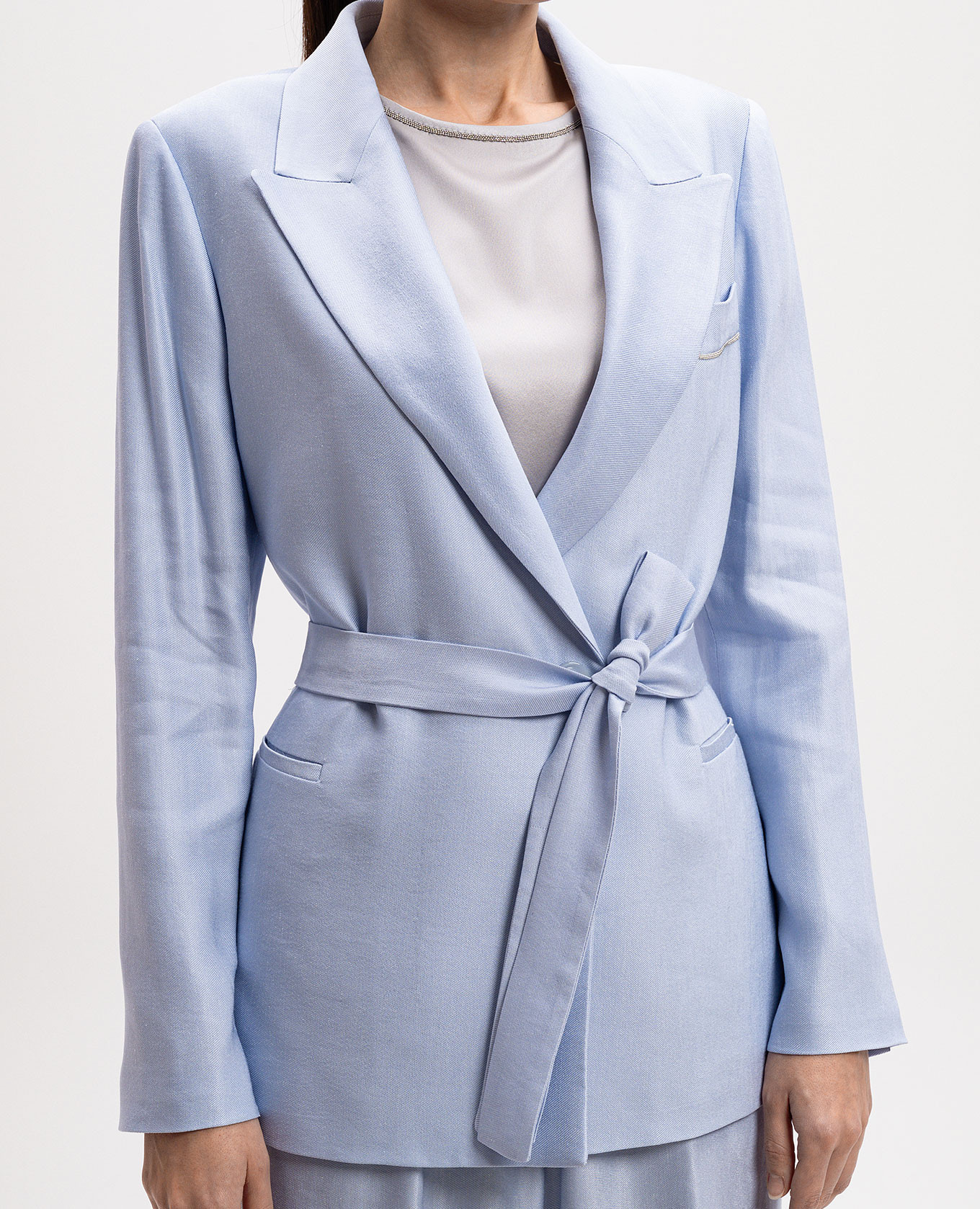 Image 5 Peserico Blue double-breasted linen jacket with monil chain S01168A01921