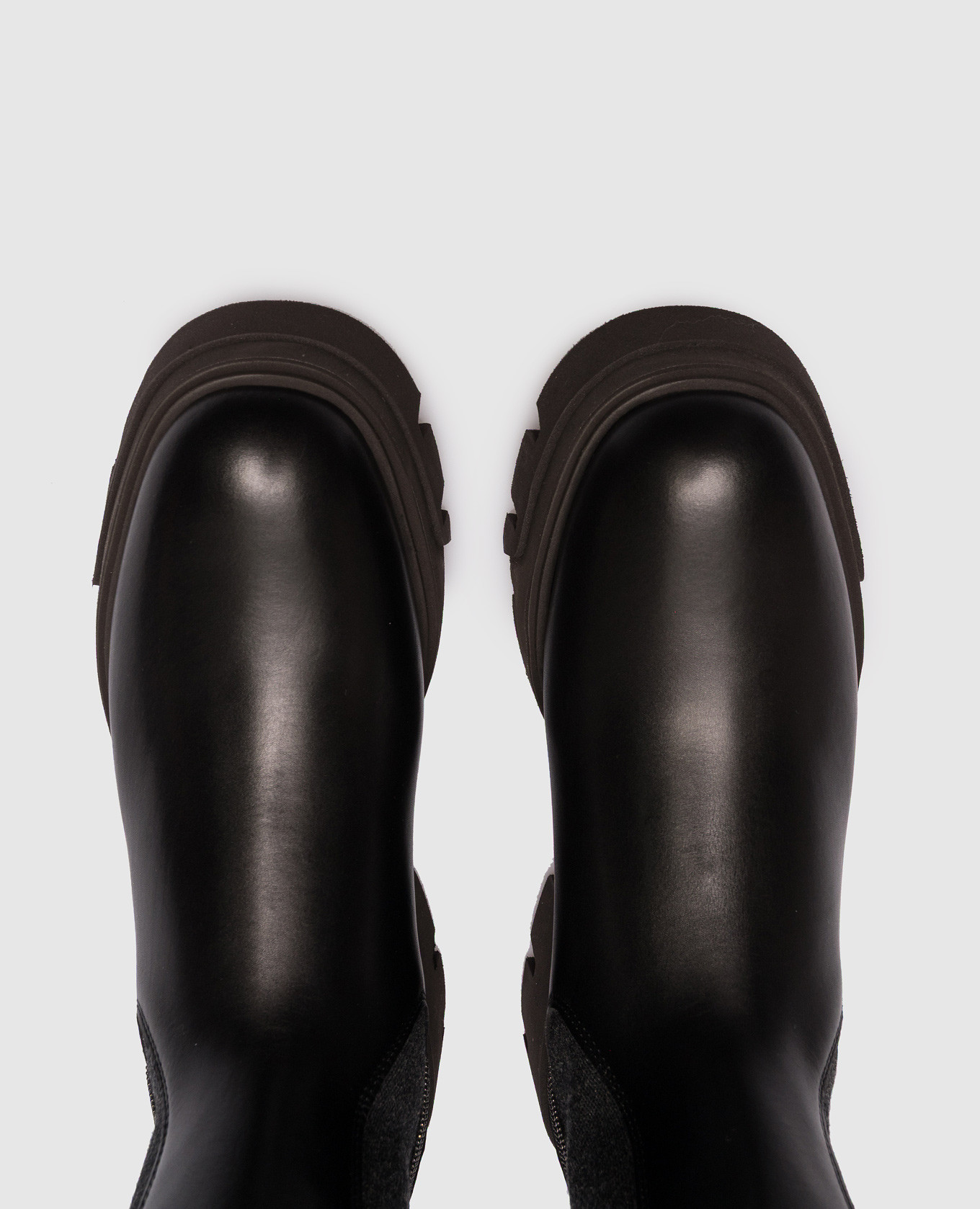 Image 4 Brunello Cucinelli Black leather Chelsea boots with monil chain MZIDG2535