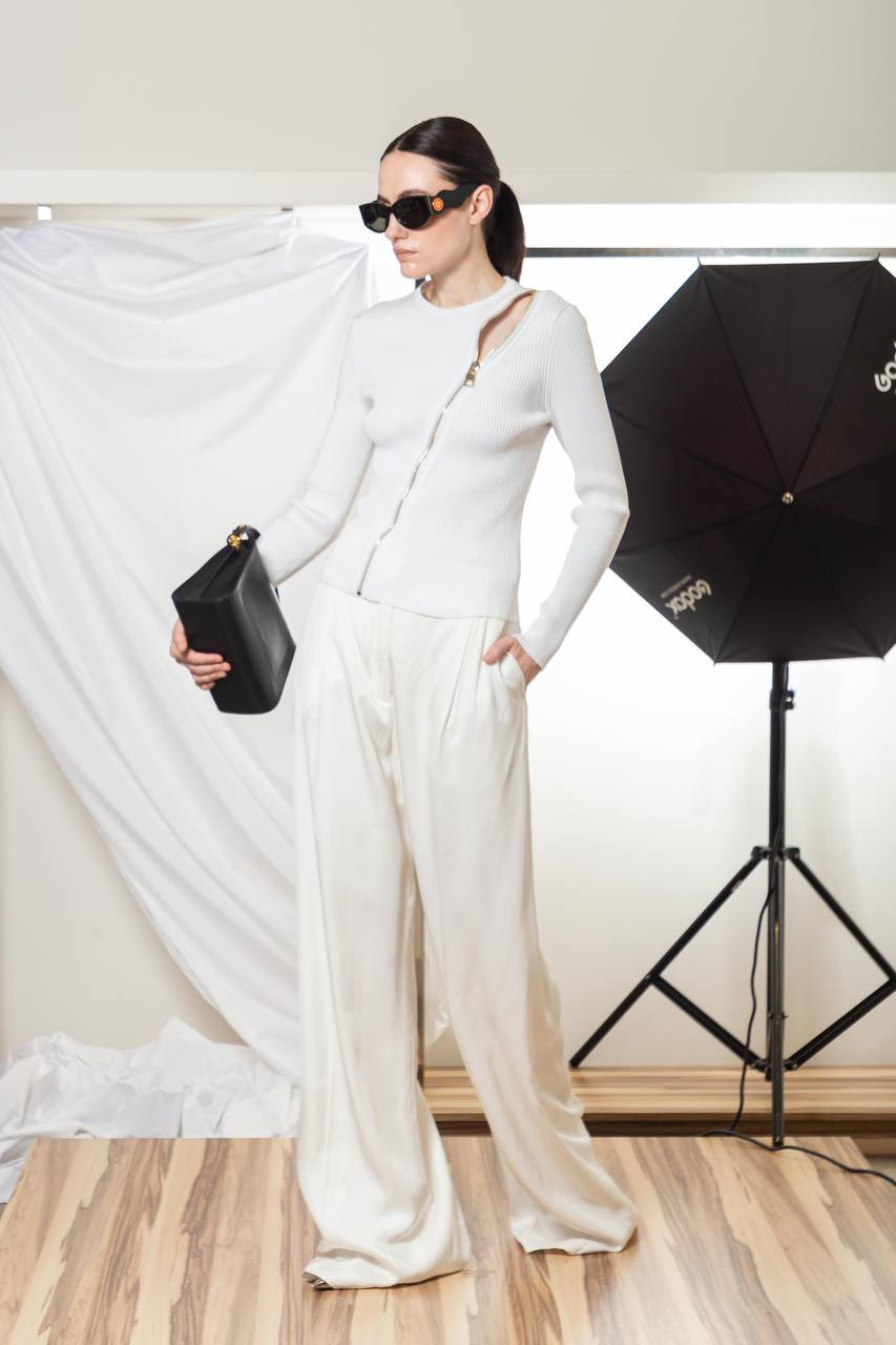 Image 6 Alexander McQueen White striped jumper 759734Q1A6F