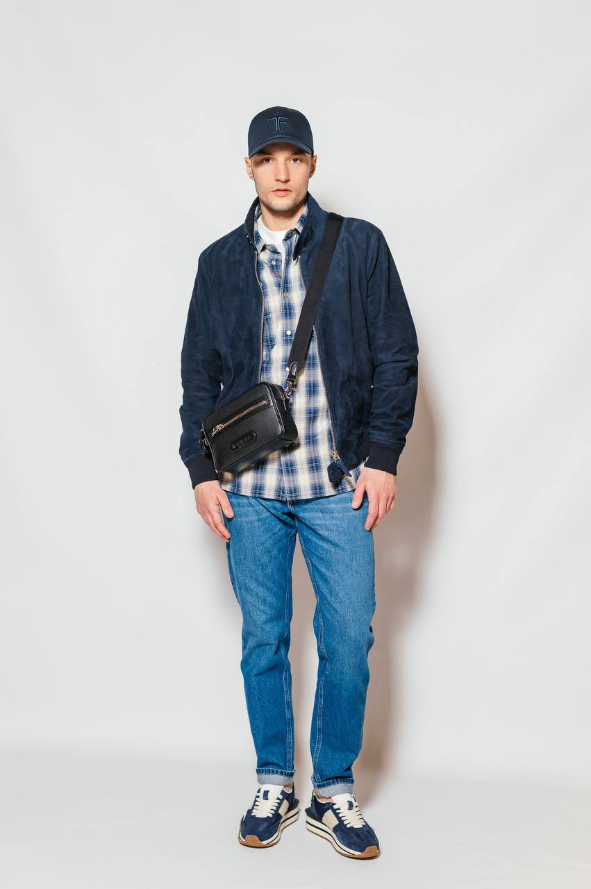 Image 6 Dolce&Gabbana Blue jeans with embroidered monogram logo GYJCCZG8MU2