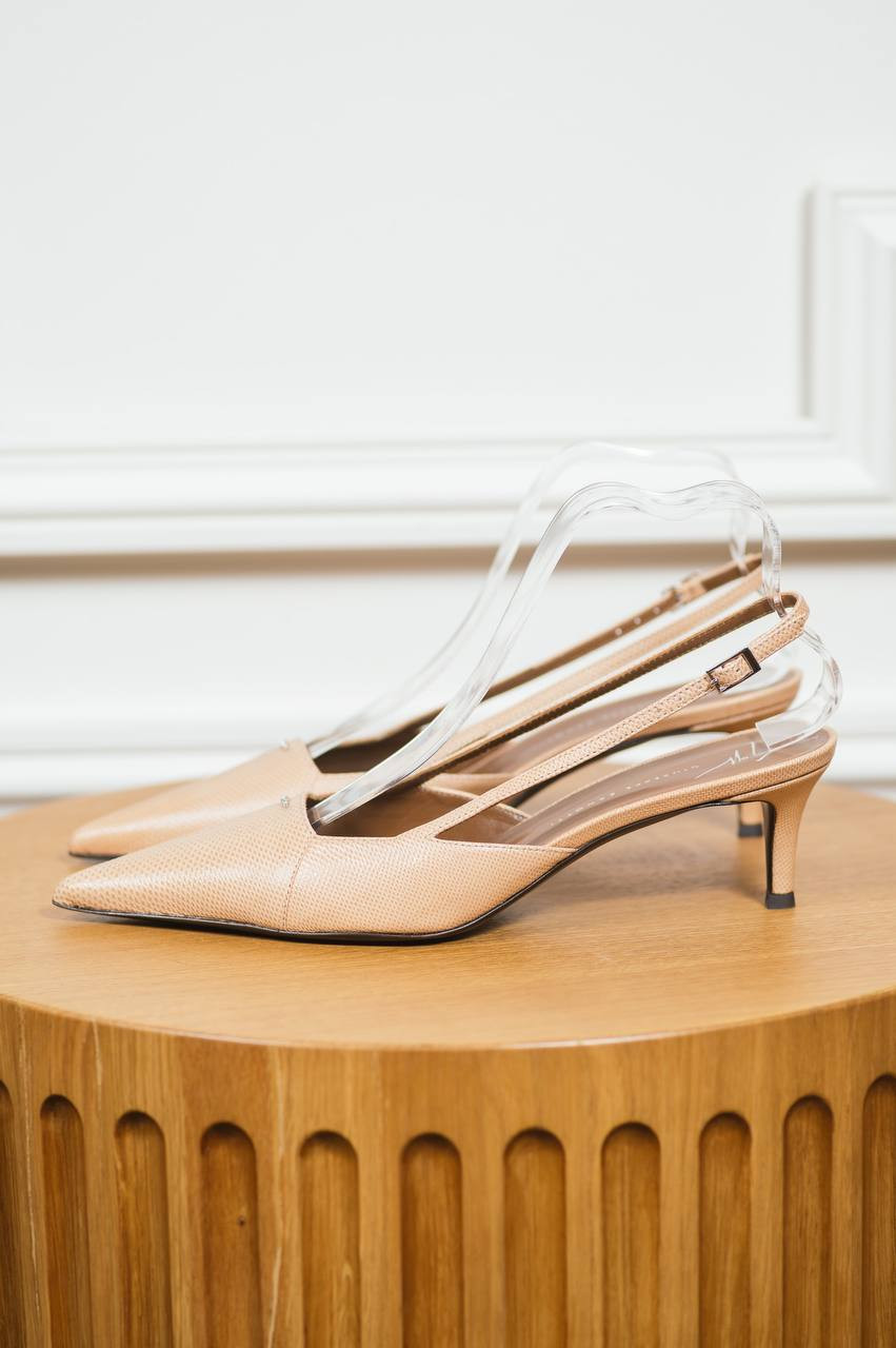 Image 6 Giuseppe Zanotti Raquel beige leather mules with crystals E550002