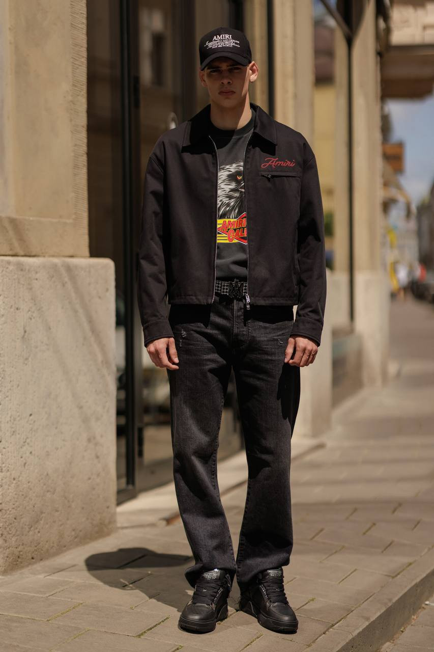 Image 10 AMIRI Black jeans with a worn effect AMDNGH1038
